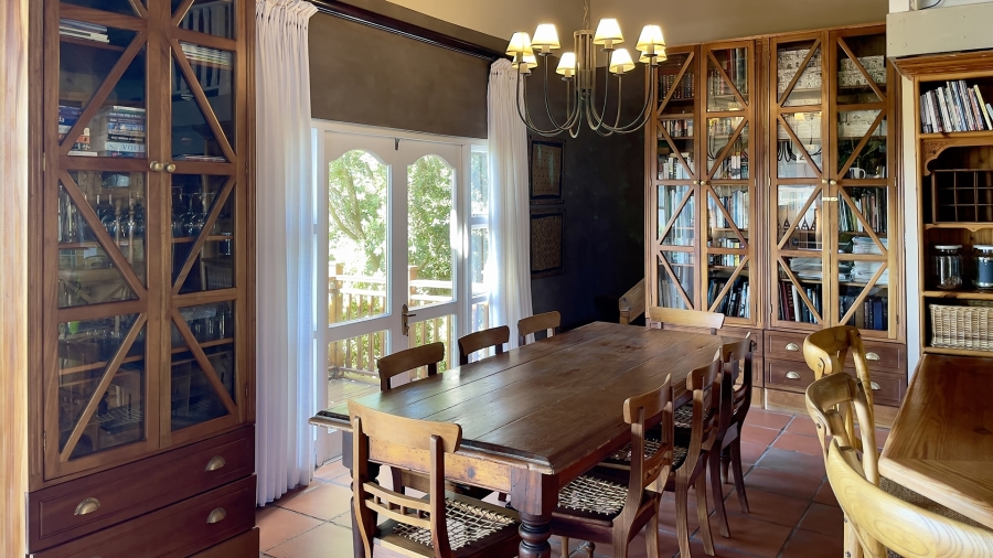 To Let 5 Bedroom Property for Rent in Southern Cross Western Cape